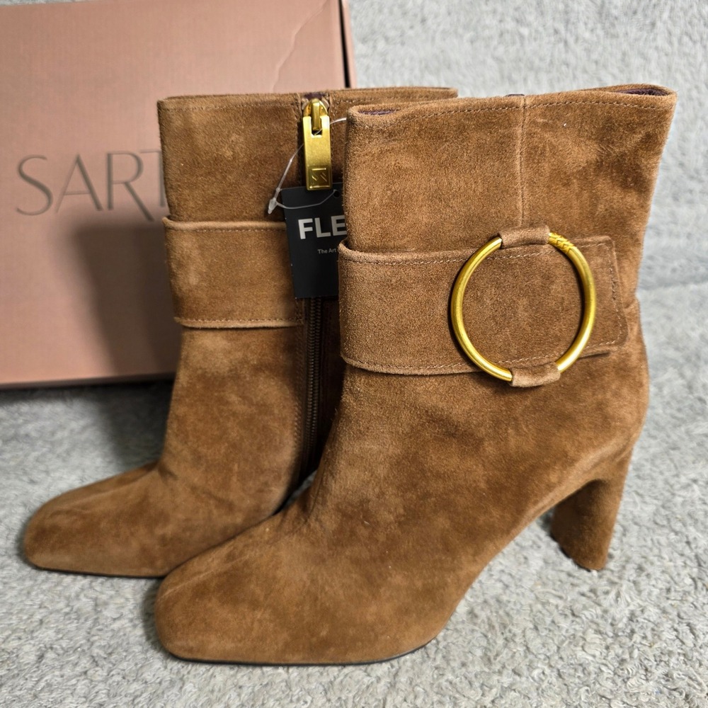 Franco Sarto Flexa Elia Brown Suede Ankle Boots Womens Size 7.5M Gold Buckle NEW